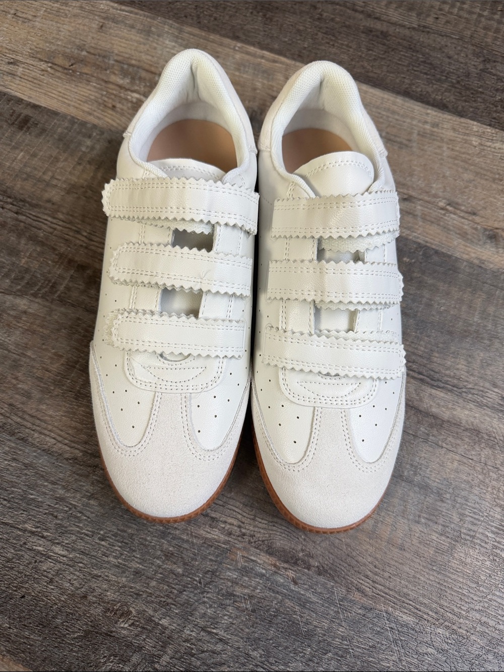 Steve Madden White Leather Velcro Sneakers